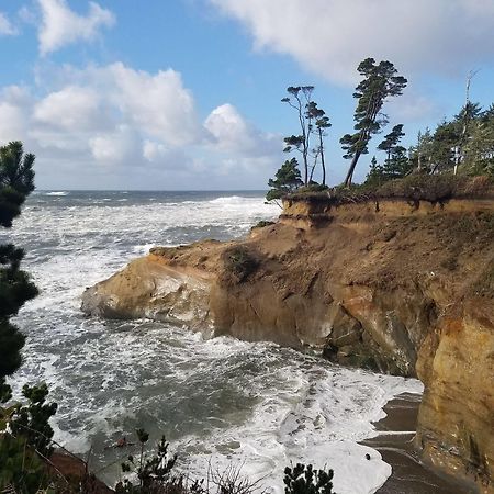 Inn At Arch Rock Depoe Bay Exterior foto