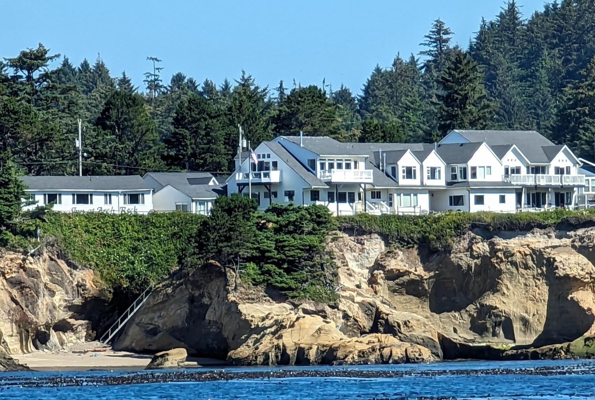 Inn At Arch Rock Depoe Bay Exterior foto